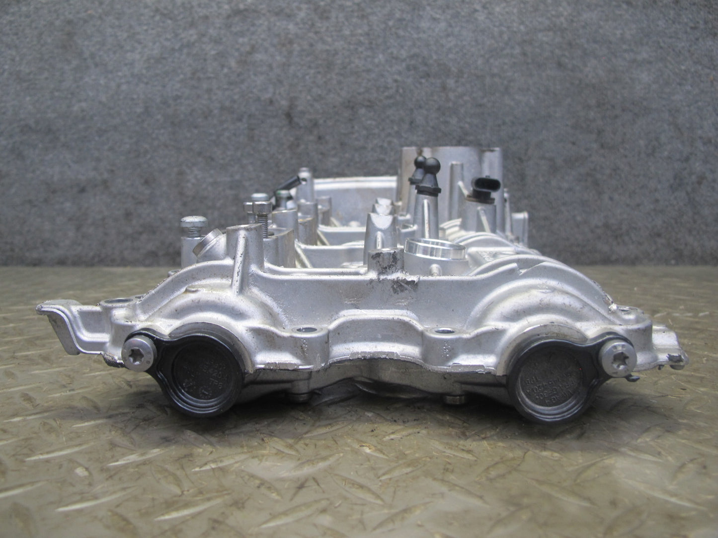 17-23 Porsche Panamera 971 2.9L Csza Engine Right Cylinder Head Valve Cover 43k