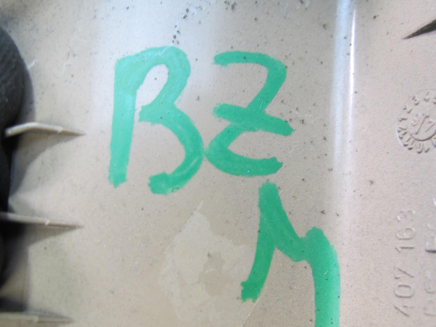 97-99 BMW E36/7 Z3 Roadster Rear Left & Right Upper Lateral Trim Cover Set OEM