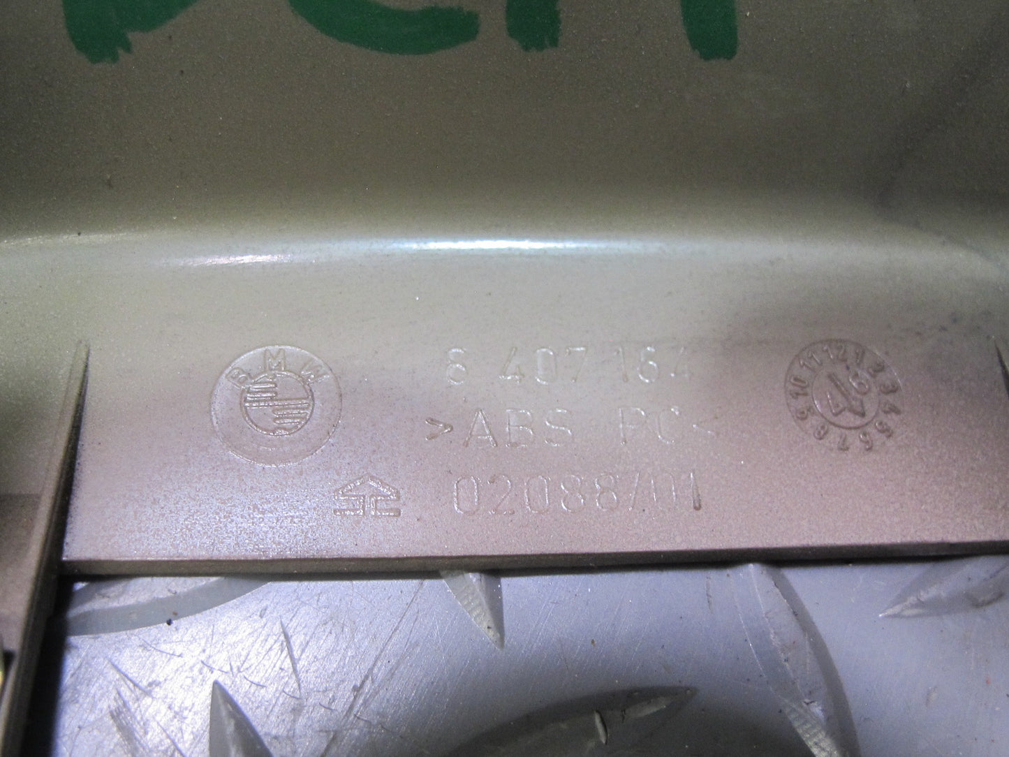 97-99 BMW E36/7 Z3 Roadster Rear Left & Right Upper Lateral Trim Cover Set OEM