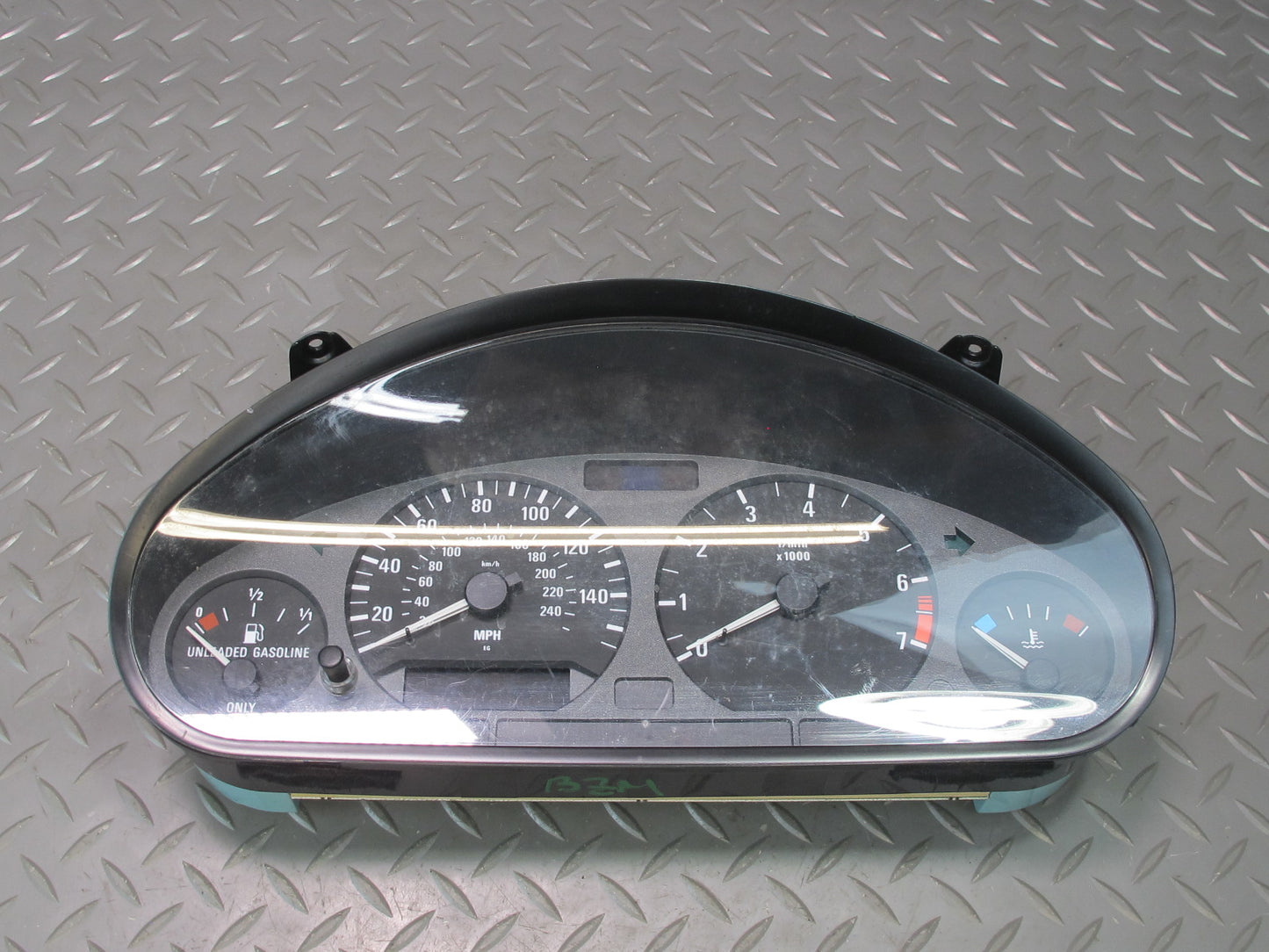 96-98 BMW E36/7 Z3 1.9L Roadster M/T Instrument Cluster Gauge Speedometer OEM