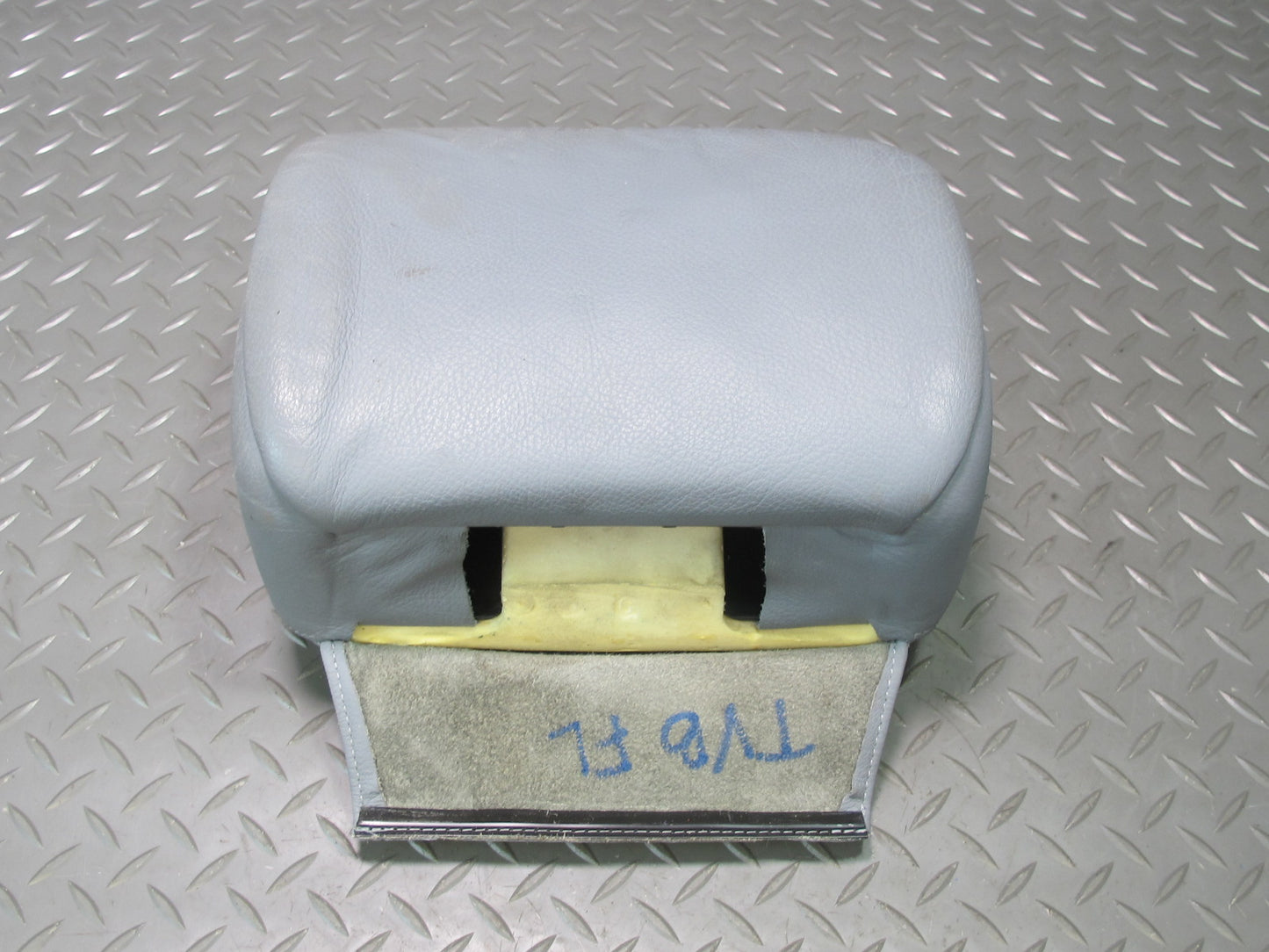 01-06 BMW E46 Convertible Front Left & Right Leather Headrest Gray OEM