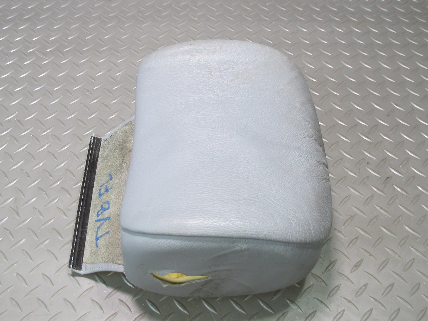 01-06 BMW E46 Convertible Front Left & Right Leather Headrest Gray OEM