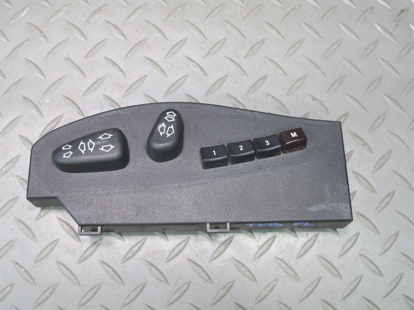 01-06 BMW E46 330ci Convertible Front Left Seat Adjustment Control Switch OEM