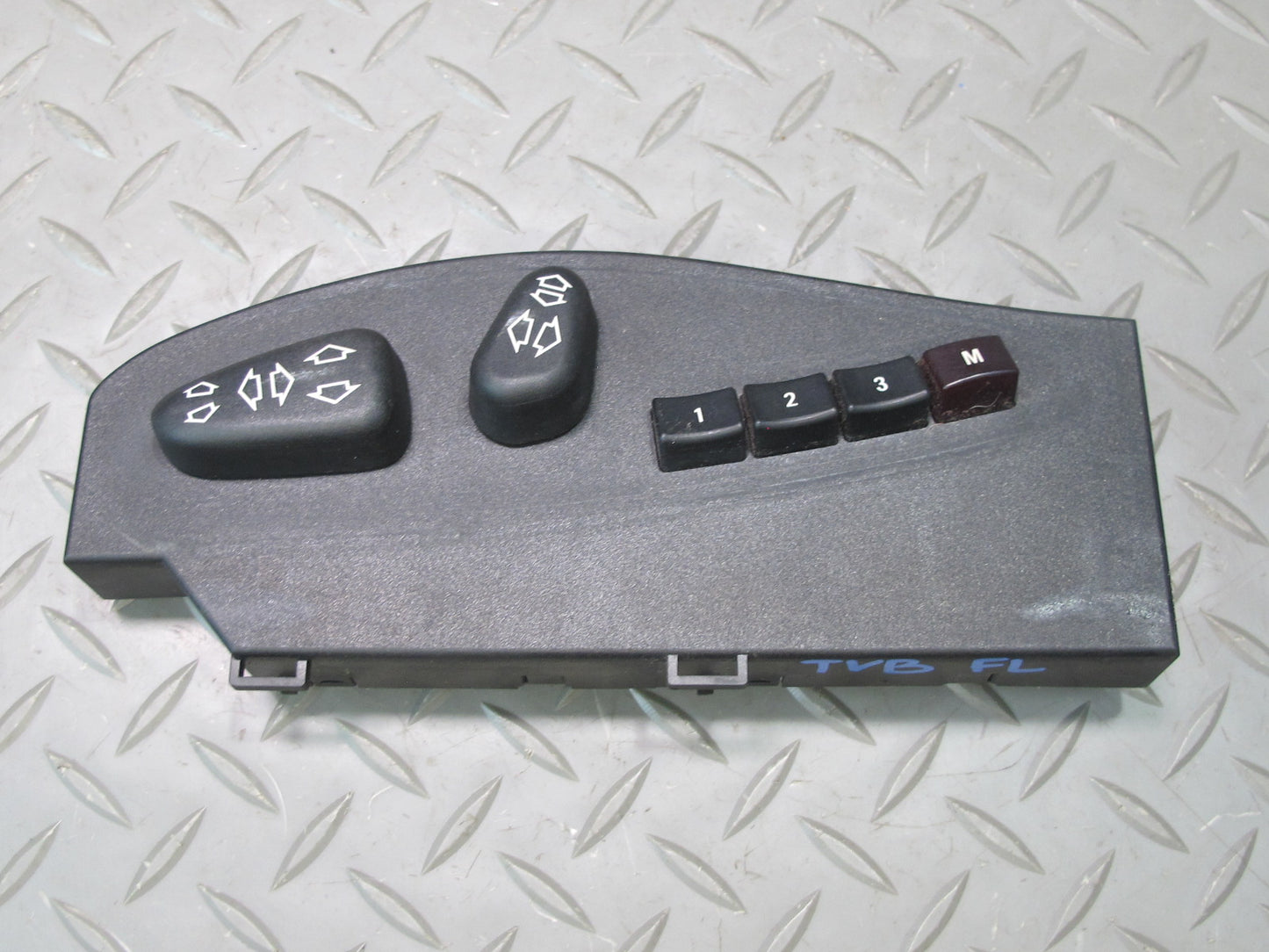 01-06 BMW E46 330ci Convertible Front Left Seat Adjustment Control Switch OEM