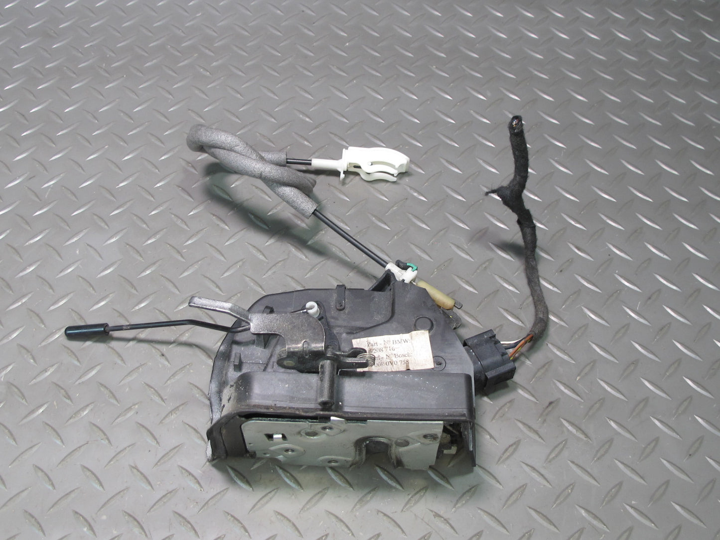 01-06 BMW E46 330Ci Coupe Convertible Right Door Lock Latch Actuator OEM