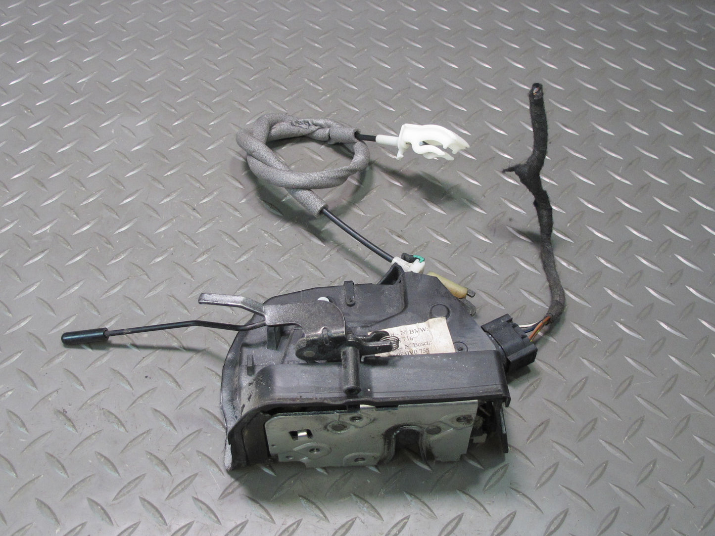 01-06 BMW E46 330Ci Coupe Convertible Right Door Lock Latch Actuator OEM