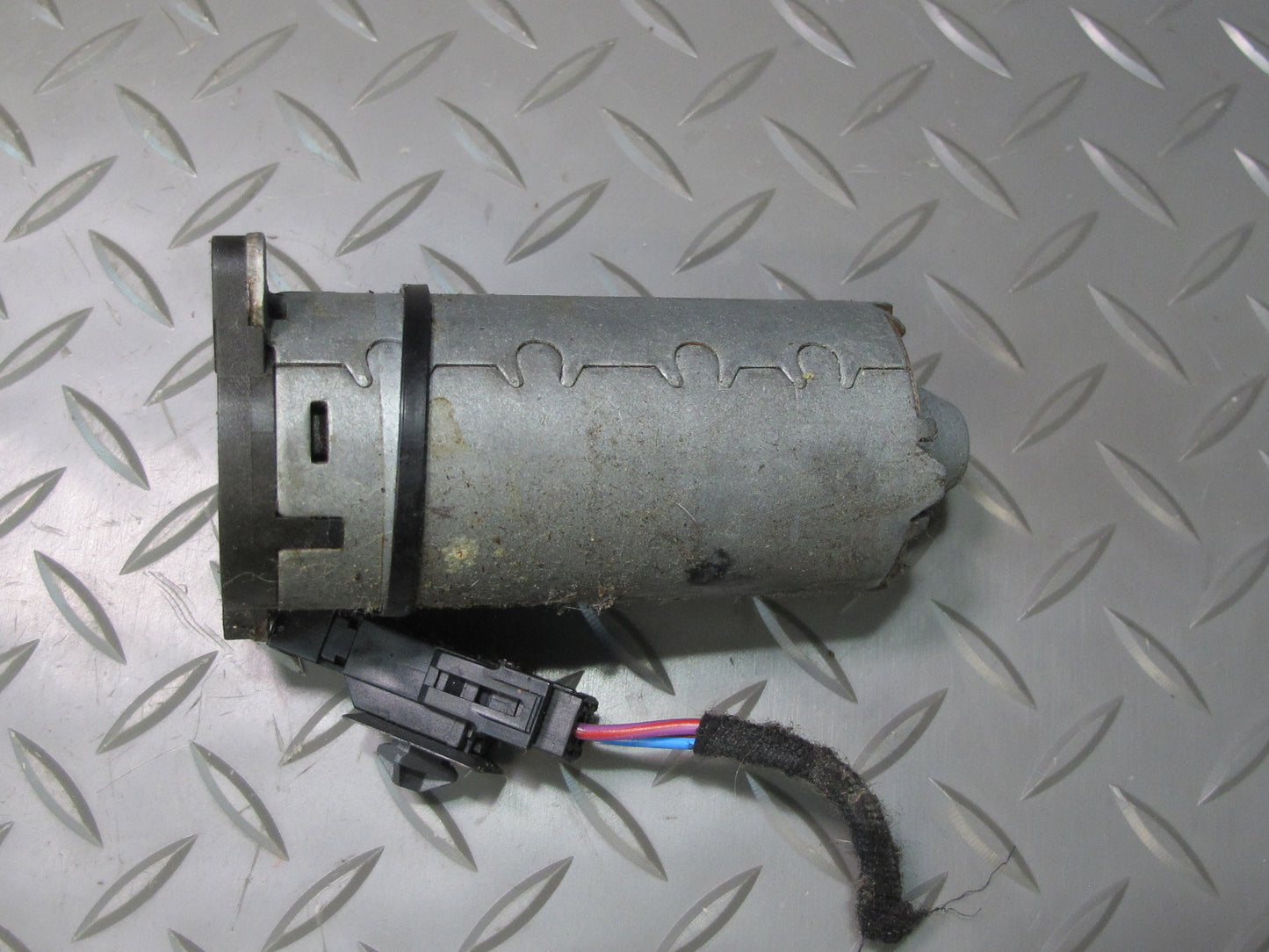 01-06 BMW E46 330ci Convertible Set of 5 Front Right Seat Adjust Motor OEM