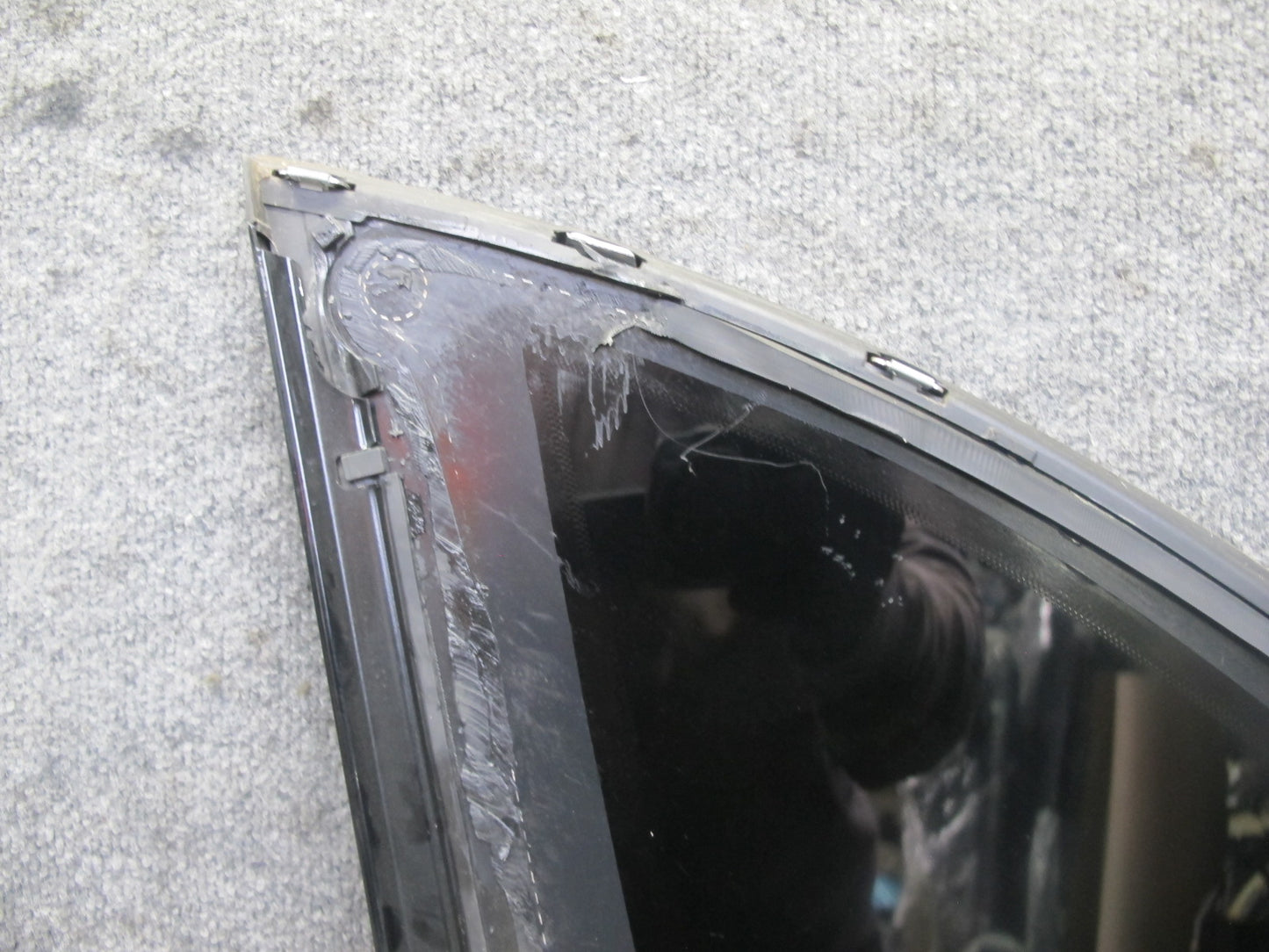2011-2018 Porsche Cayenne 958 Rear Right Pass Side Quarter Window Glass