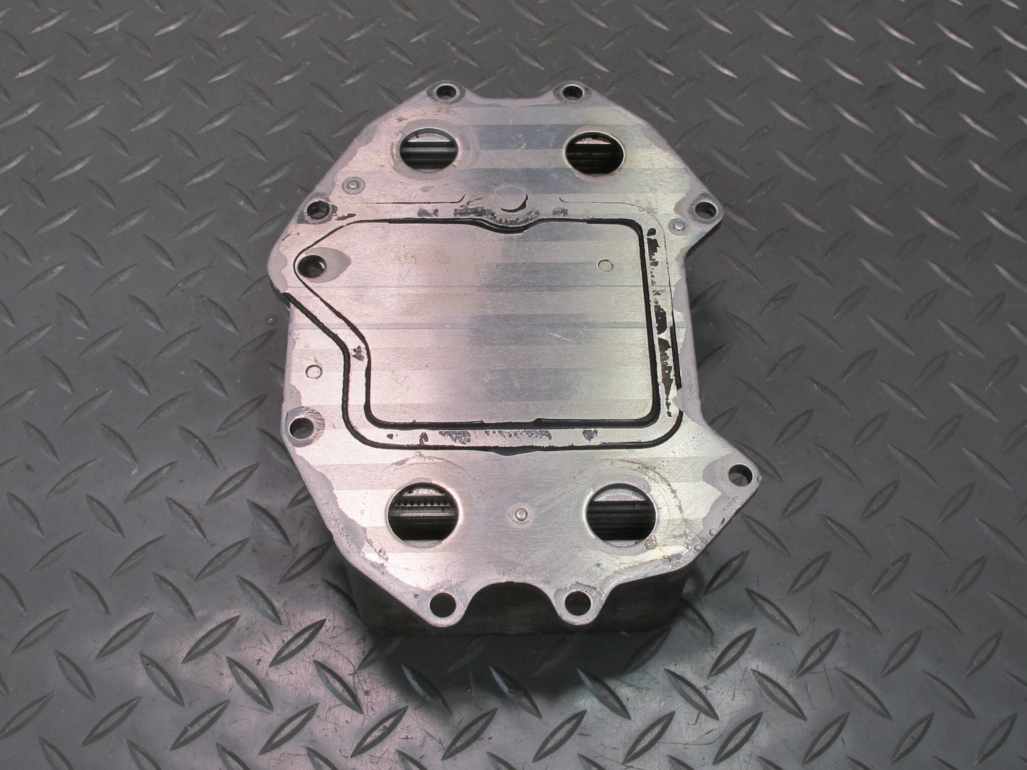 17-23 Porsche Panamera 971 2.9L Engine Oil Cooler Heat Exchanger 06M117015N