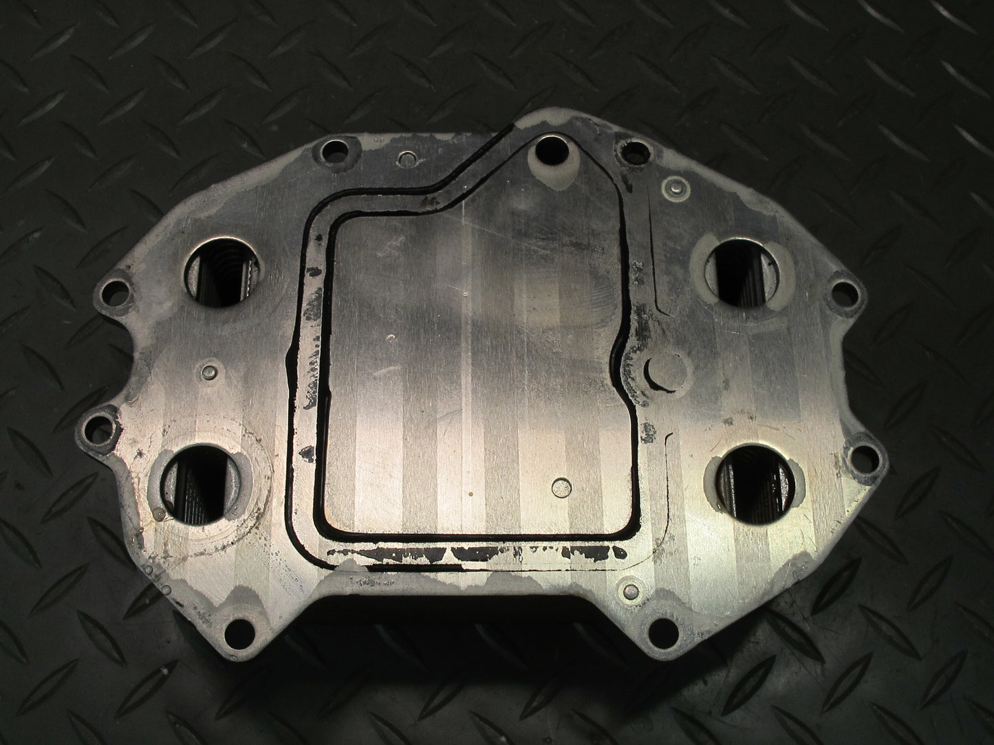 17-23 Porsche Panamera 971 2.9L Engine Oil Cooler Heat Exchanger 06M117015N