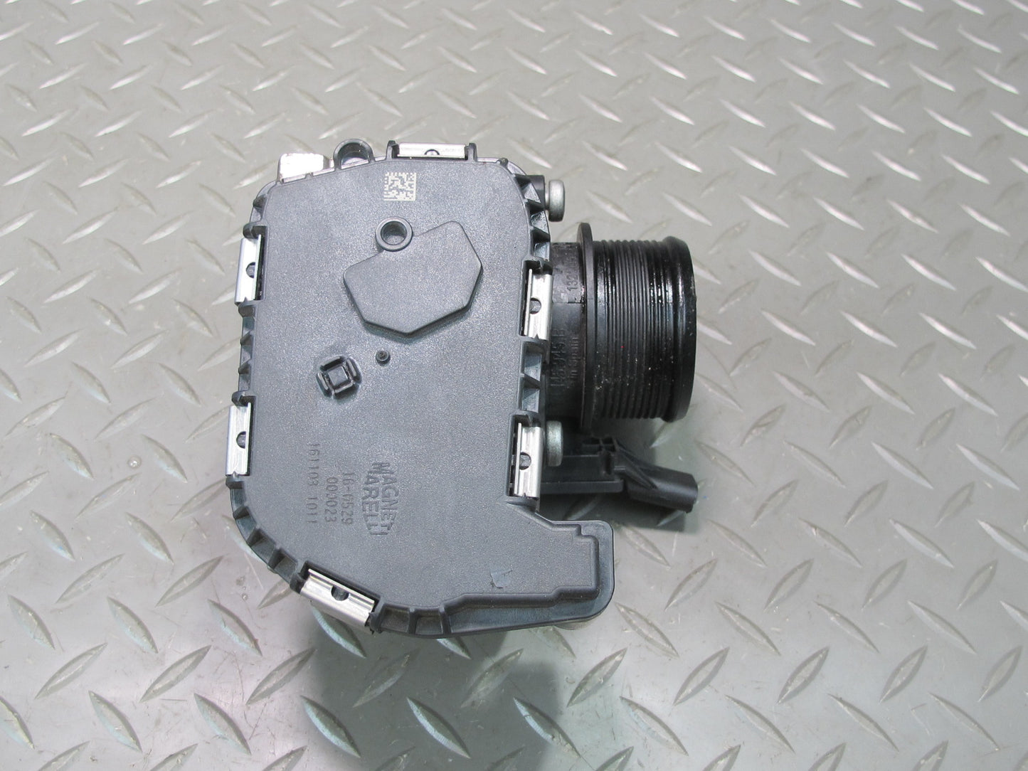 17-23 Porsche Panamera 971 2.9L Engine Motor Left Throttle Body 06M133062J