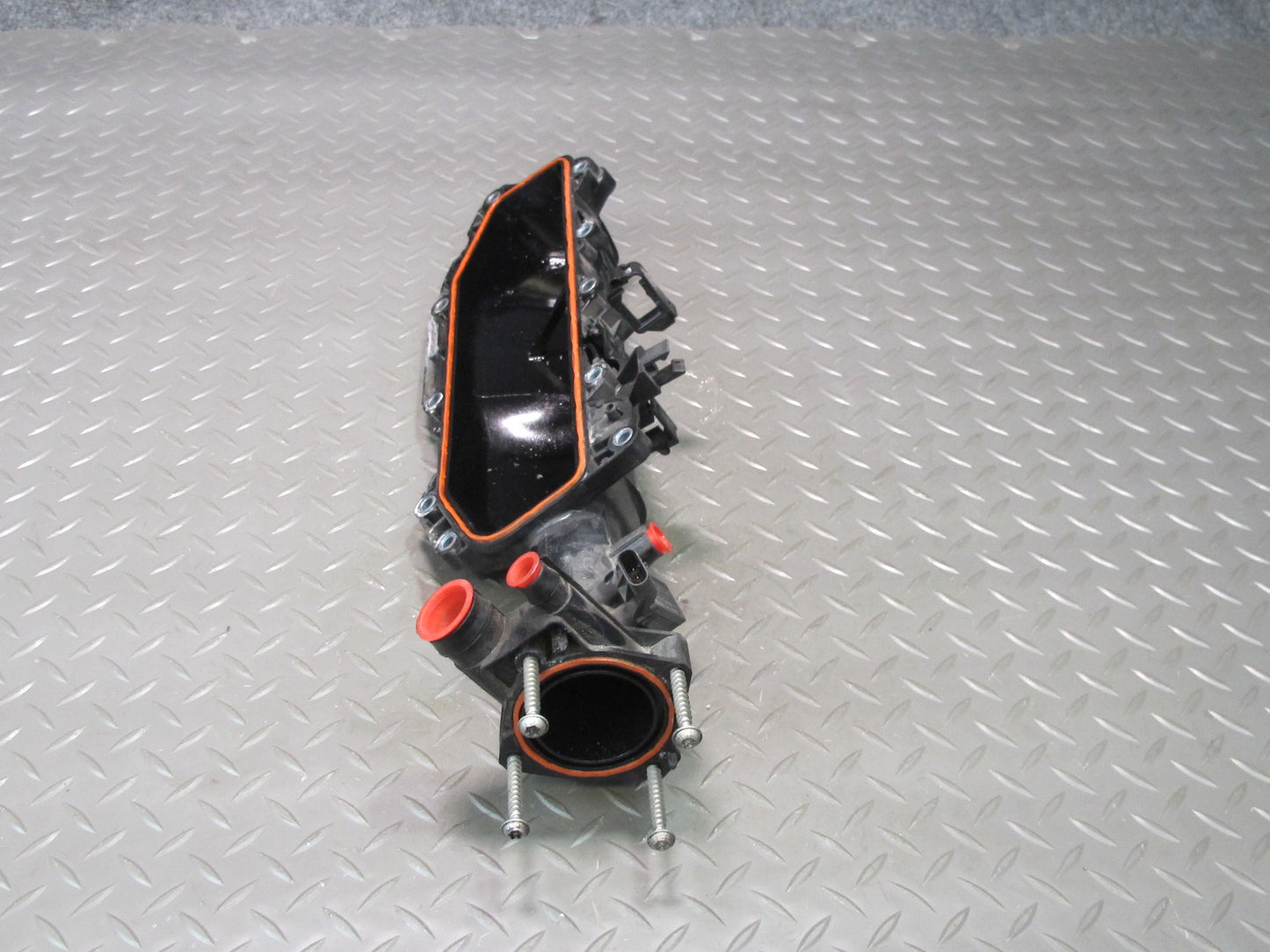 17-23 Porsche Panamera 971 2.9L Left Engine Intake Manifold w Sensor 06M133267Q