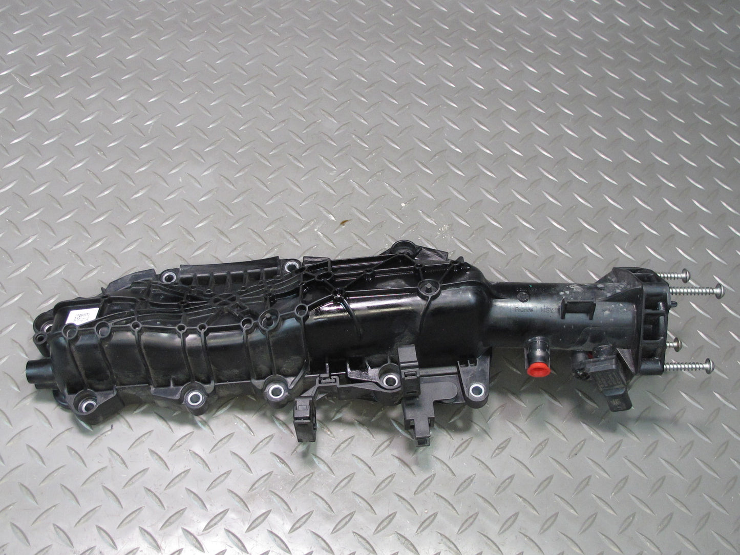 17-23 Porsche Panamera 971 2.9L Left Engine Intake Manifold w Sensor 06M133267Q