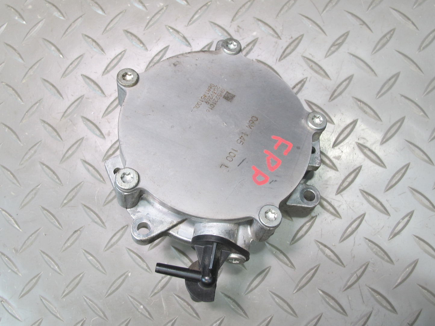 17-23 Porsche Panamera 971 2.9L Engine Motor Vacuum Pump 06M145100L