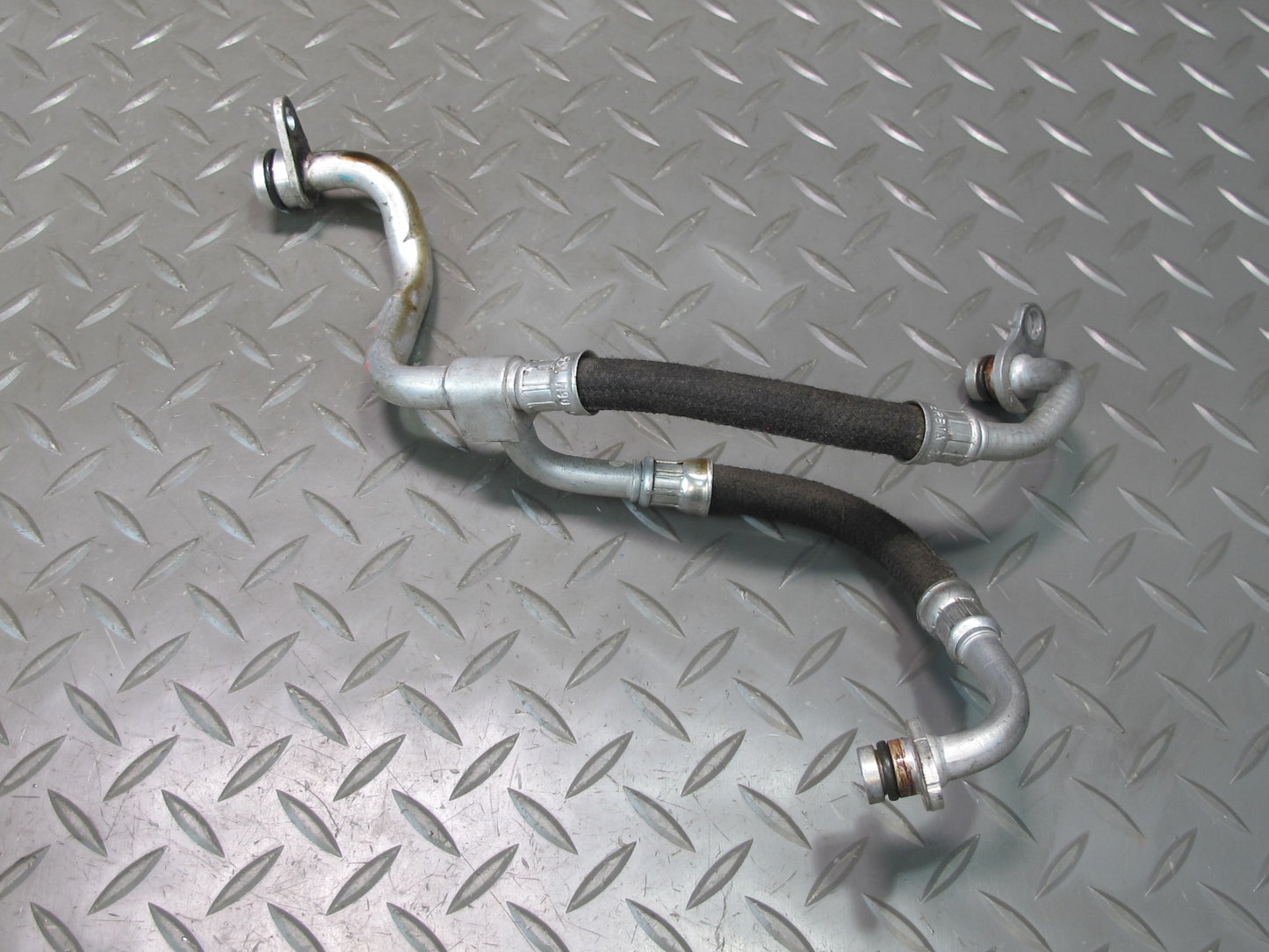 17-23 Porsche Panamera 971 2.9L Engine Turbo Oil Hose Pipe Line Set of 3