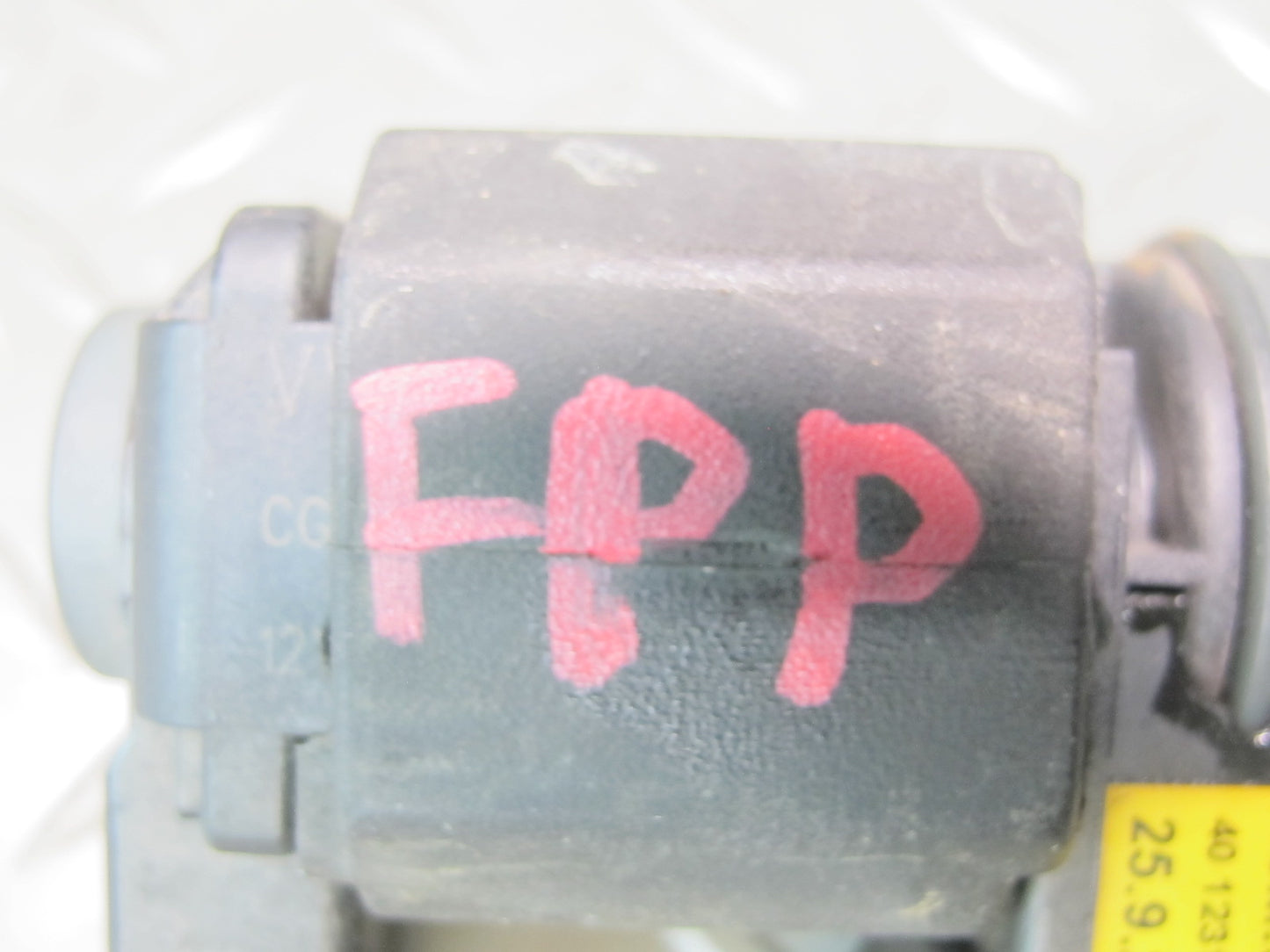 17-23 Porsche Panamera 971 2.9L Engine Thermostat Purge Solenoid Valve Set