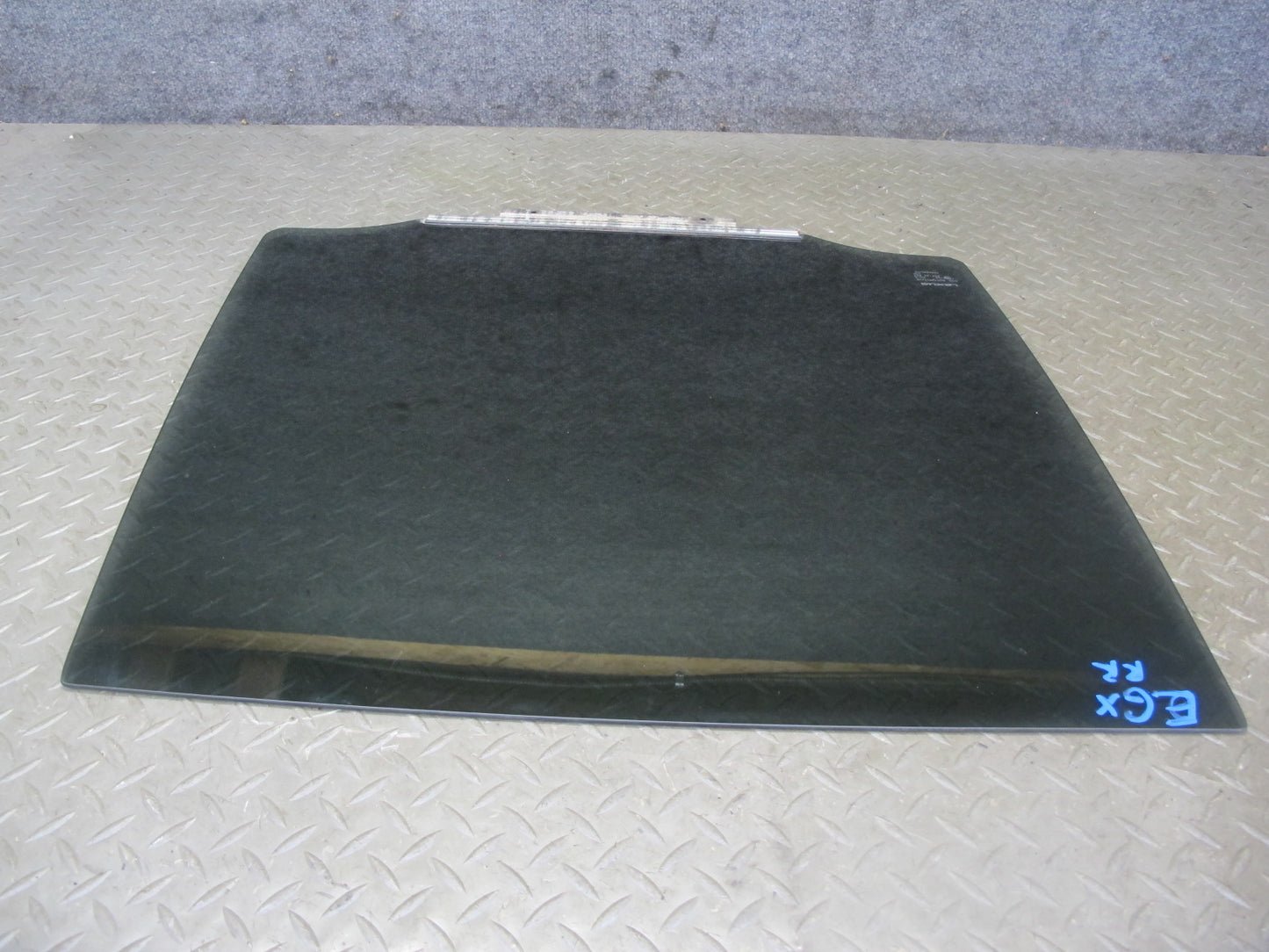 2003-2009 Lexus UZJ120L GX470 Rear Right Door Glass Window