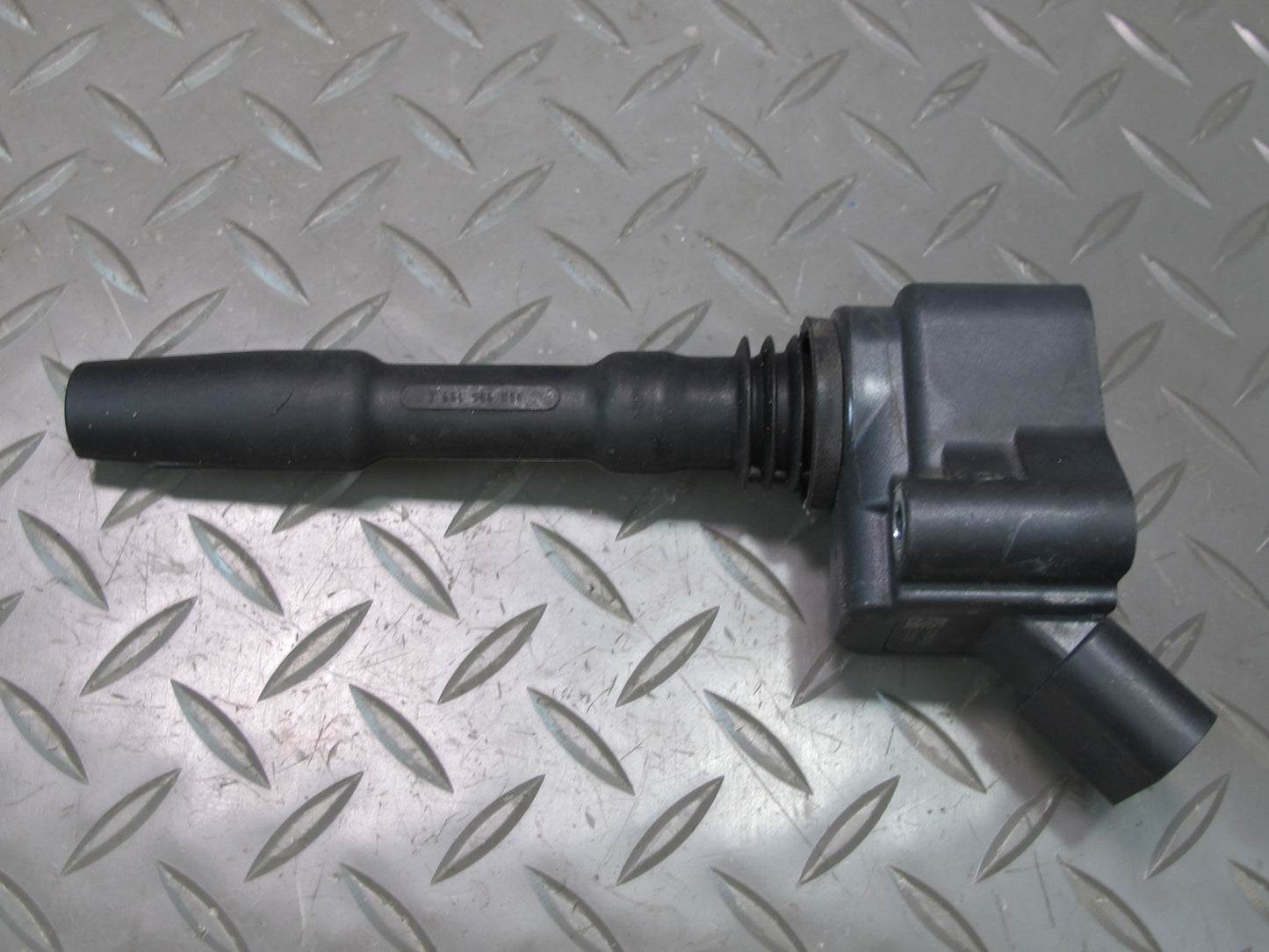 17-23 Porsche Panamera 971 Engine Ignition Coil Spark Plug 06H905110G Set of 3