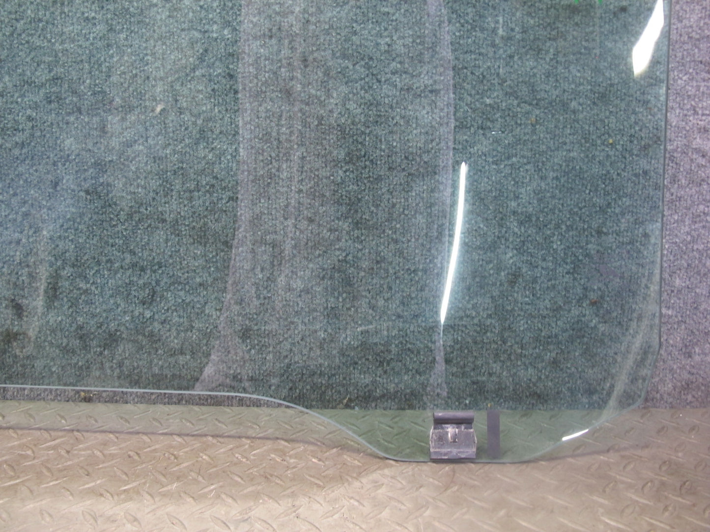 97-04 Chevrolet Corvette C5 Right Passenger Door Glass Window OEM