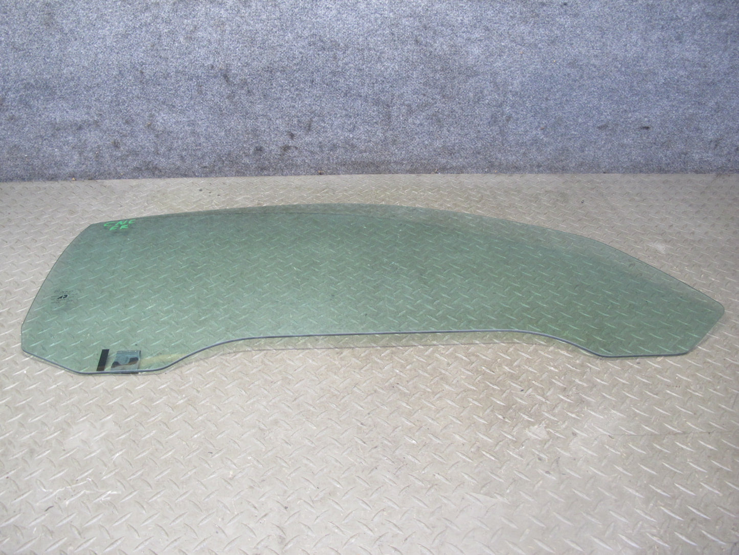 97-04 Chevrolet Corvette C5 Right Passenger Door Glass Window OEM