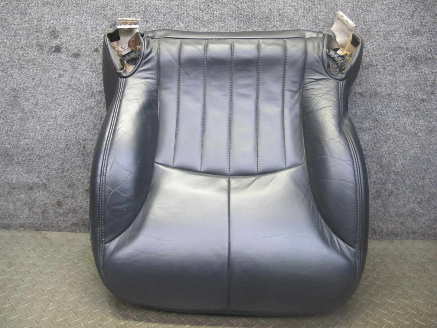 97-04 Chevrolet Corvette C5 Right Passenger Seat Lower Cushion Leather Black OEM