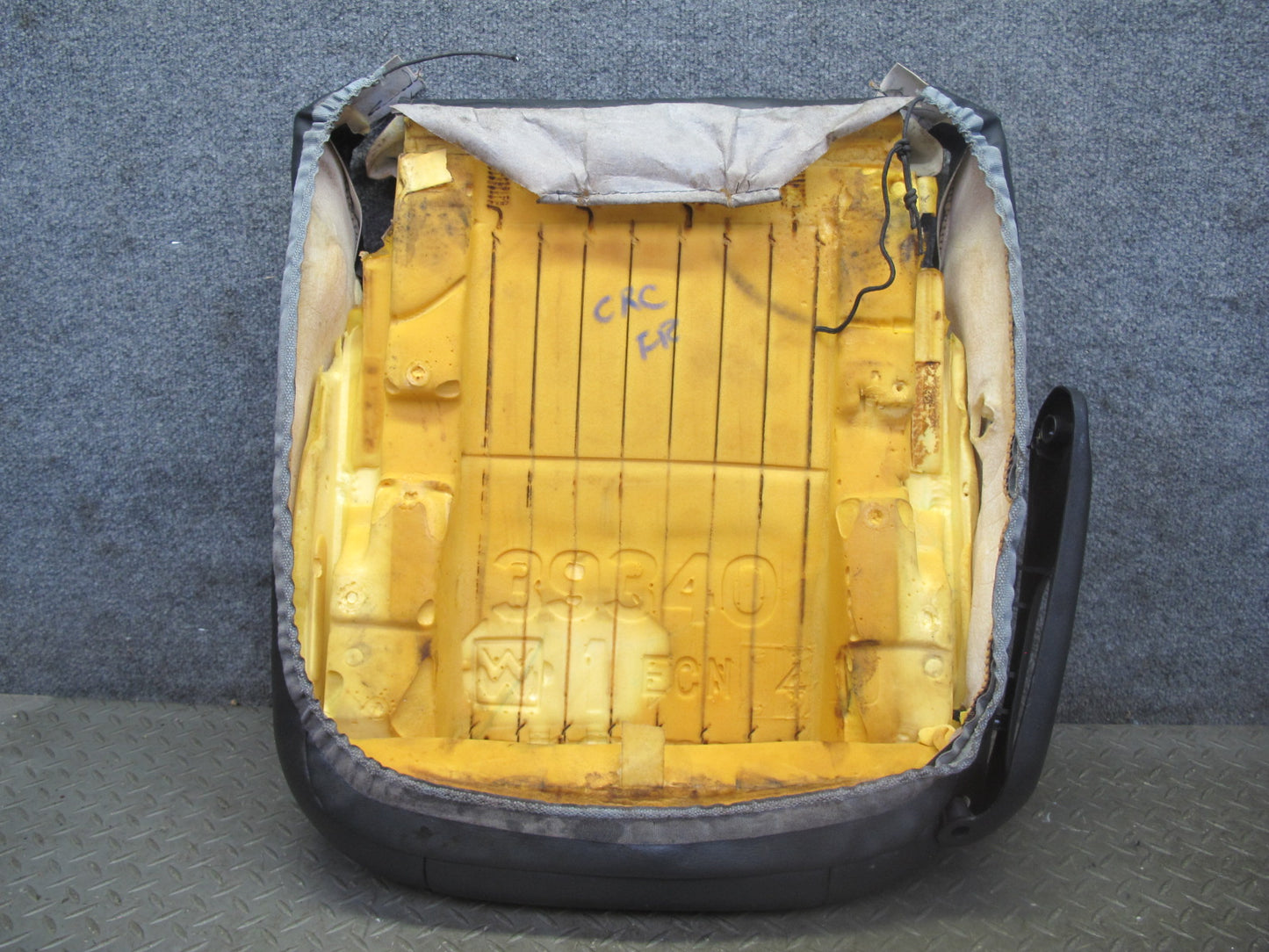 97-04 Chevrolet Corvette C5 Right Passenger Seat Lower Cushion Leather Black OEM