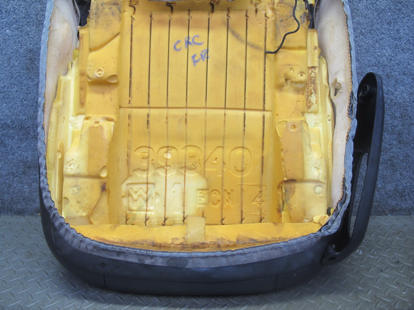 97-04 Chevrolet Corvette C5 Right Passenger Seat Lower Cushion Leather Black OEM