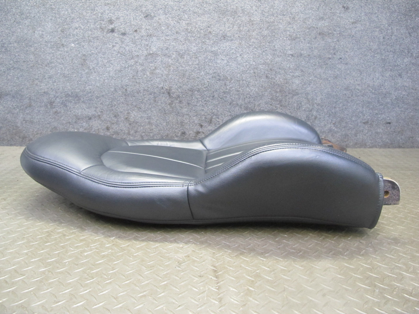 97-02 Chevrolet Corvette C5 Right Passenger Seat Upper Cushion Leather Black OEM