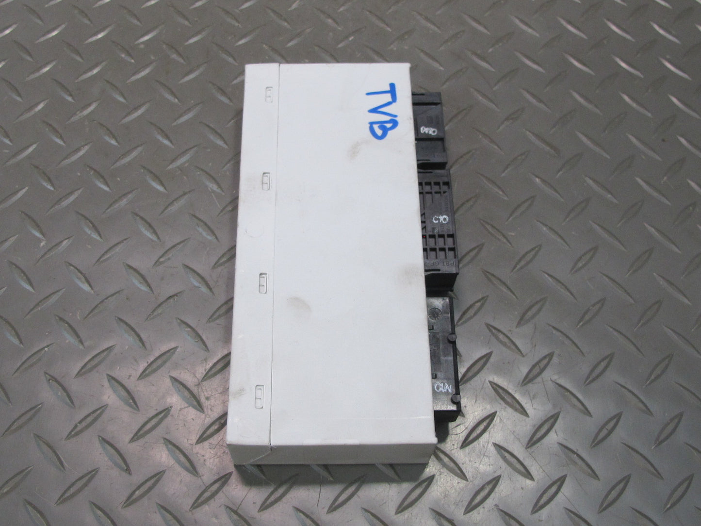 01-06 BMW E46 330ci GM5 High Body Control Module Unit BCM BCU 6907663 OEM