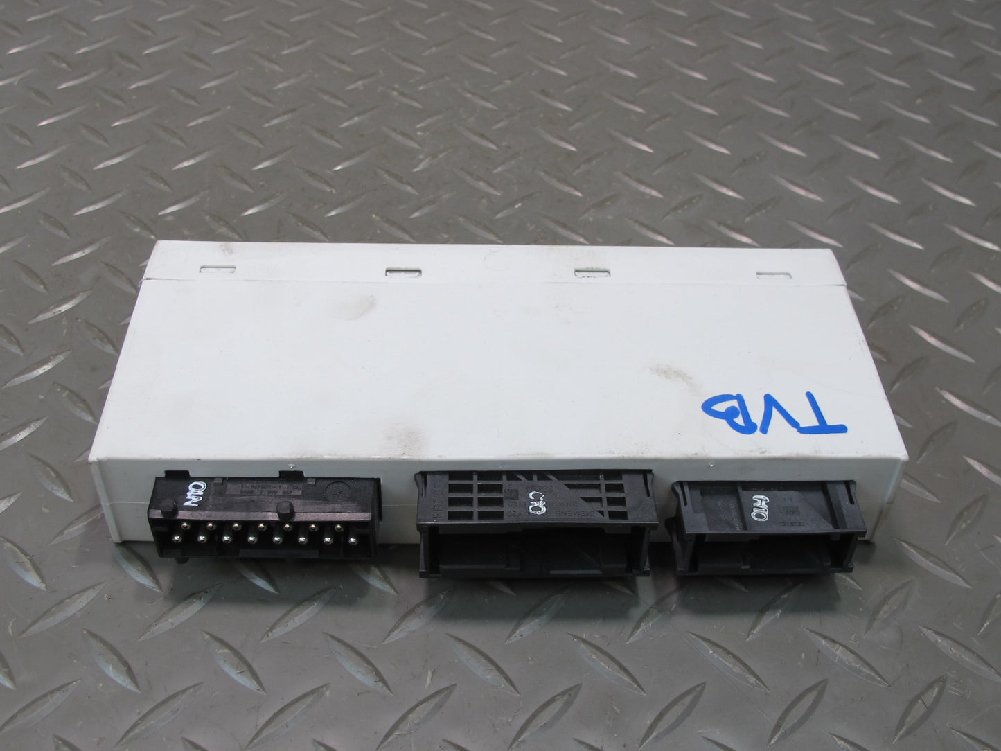 01-06 BMW E46 330ci GM5 High Body Control Module Unit BCM BCU 6907663 OEM