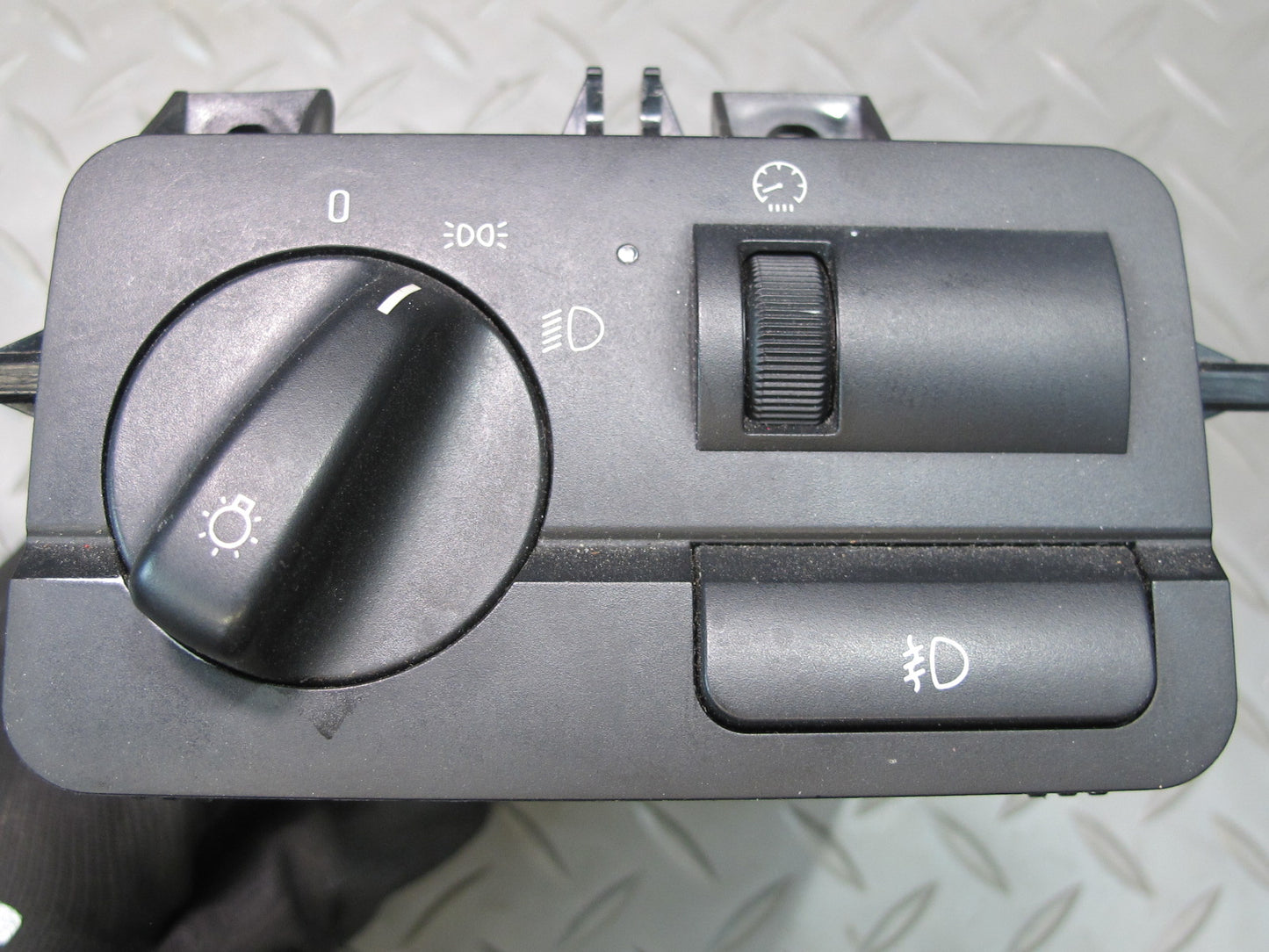 01-06 BMW E46 330Ci Headlight Fog Light Dimmer Control Switch 6907951 OEM
