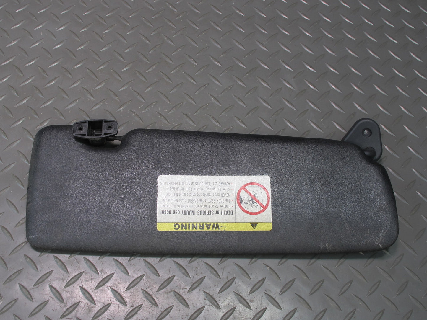 01-06 BMW E46 330ci Convertible Set of 2 Front Left & Right Sun Visor OEM