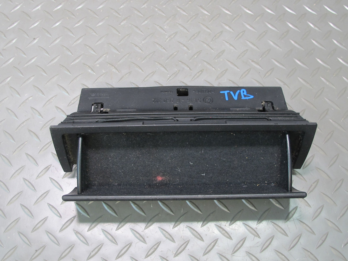 01-06 BMW E46 3-SERIES Front Center Console Glasses Tray Storage 8260312 OEM