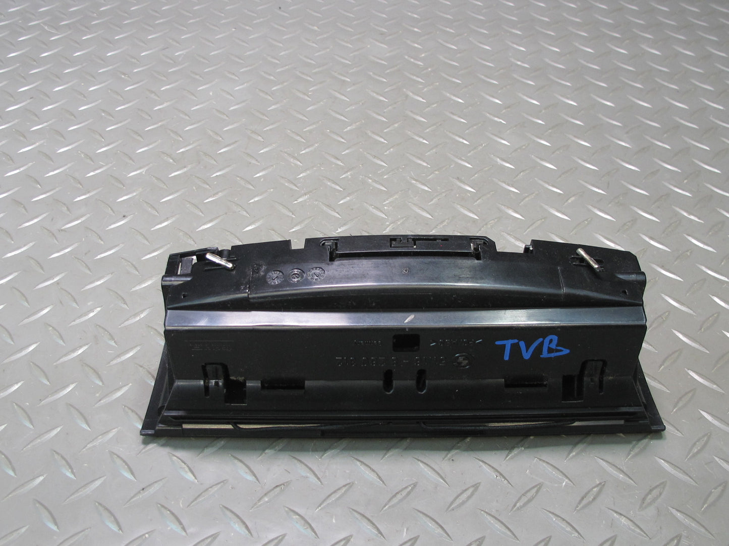 01-06 BMW E46 3-SERIES Front Center Console Glasses Tray Storage 8260312 OEM