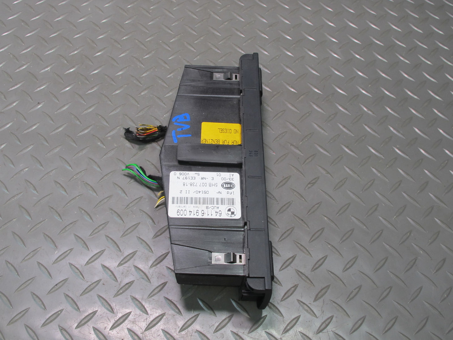 01-06 BMW E46 330Ci A/C Air Condition Climate Control Switch Panel 6914009 OEM