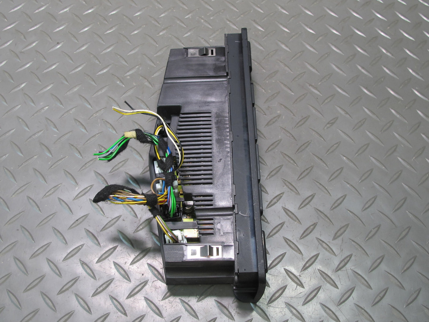 01-06 BMW E46 330Ci A/C Air Condition Climate Control Switch Panel 6914009 OEM
