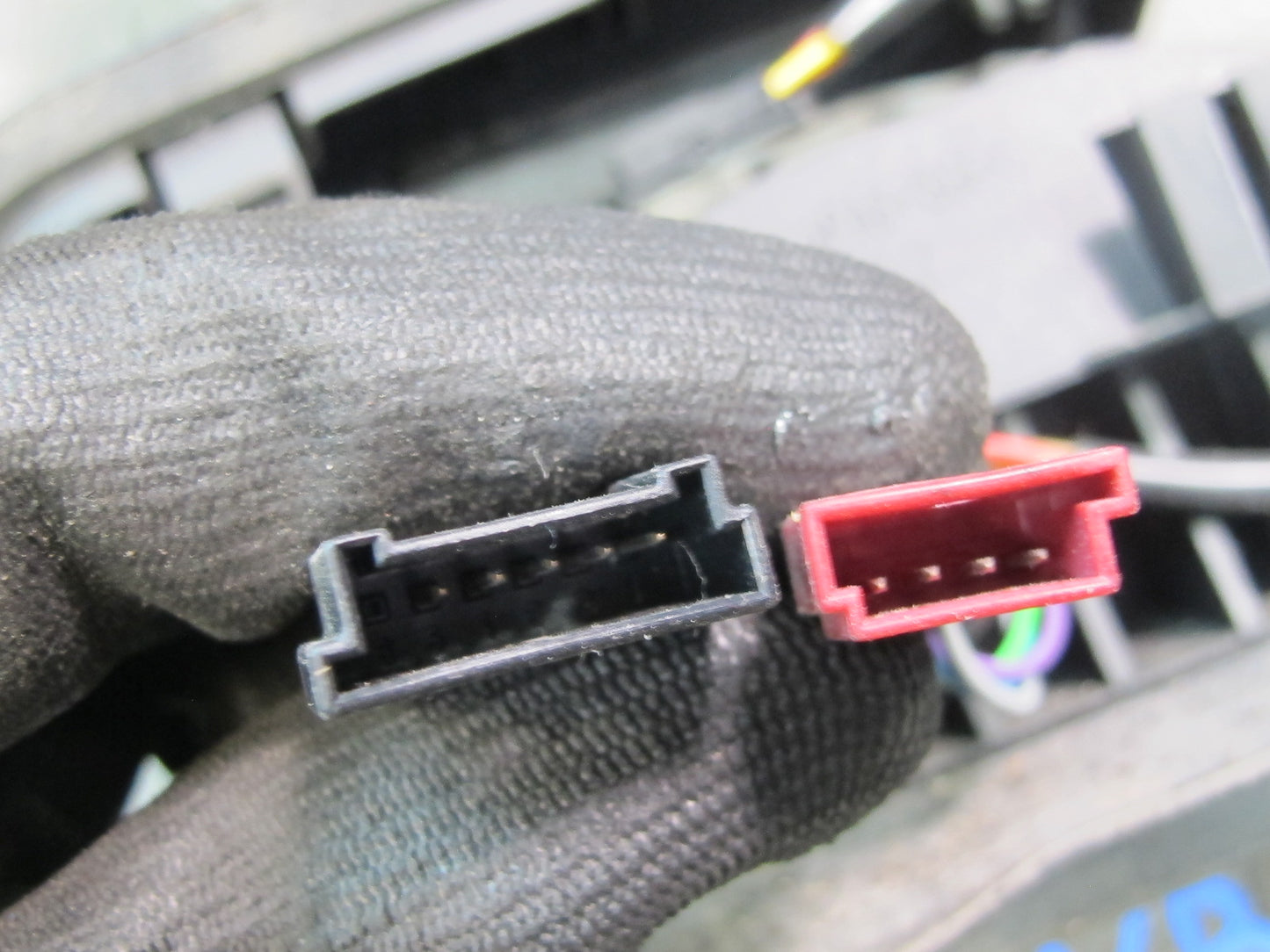 2001 BMW E46 330ci A/T Automatic Transmission Gear Shifter w Cable & Knob OEM