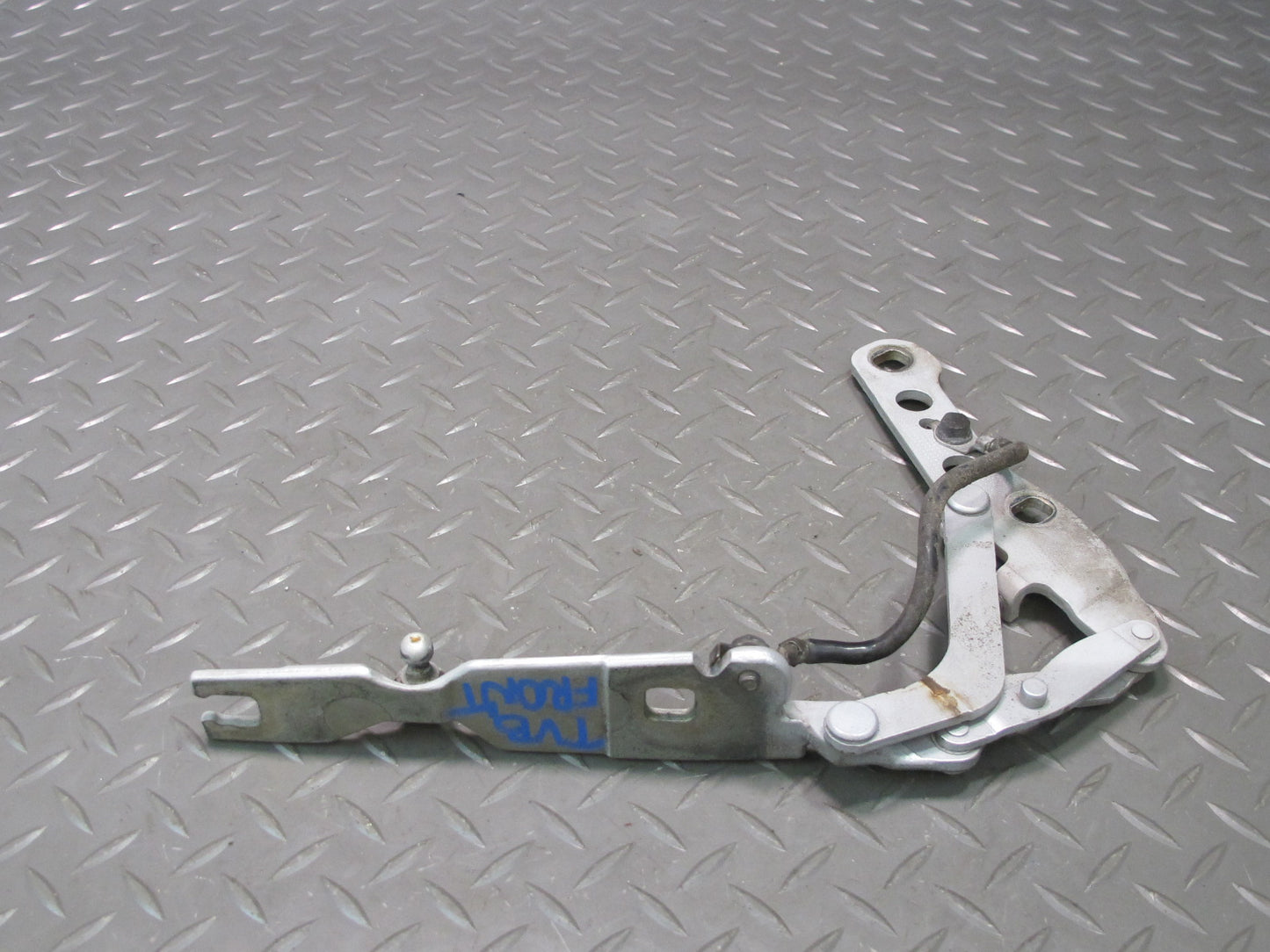 01-06 BMW E46 330Ci Set of 2 Front Left & Right Hood Hinge OEM