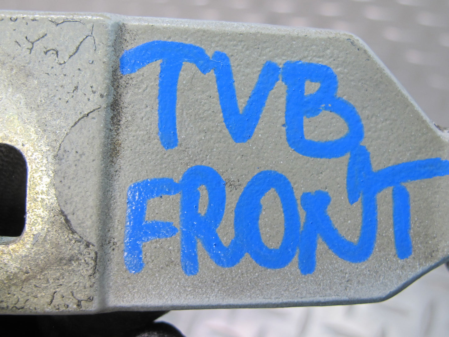 01-06 BMW E46 330Ci Set of 2 Front Left & Right Hood Hinge OEM