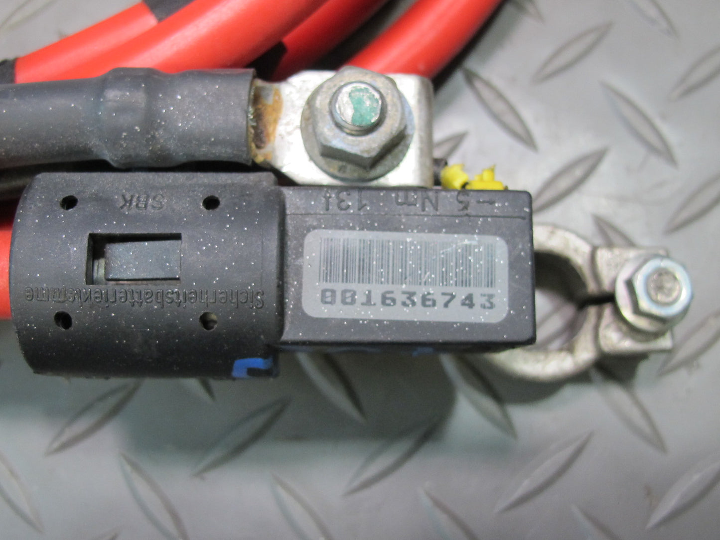 01-06 BMW E46 330Ci M54 Plus Pole Positive Battery Cable 6903180 OEM