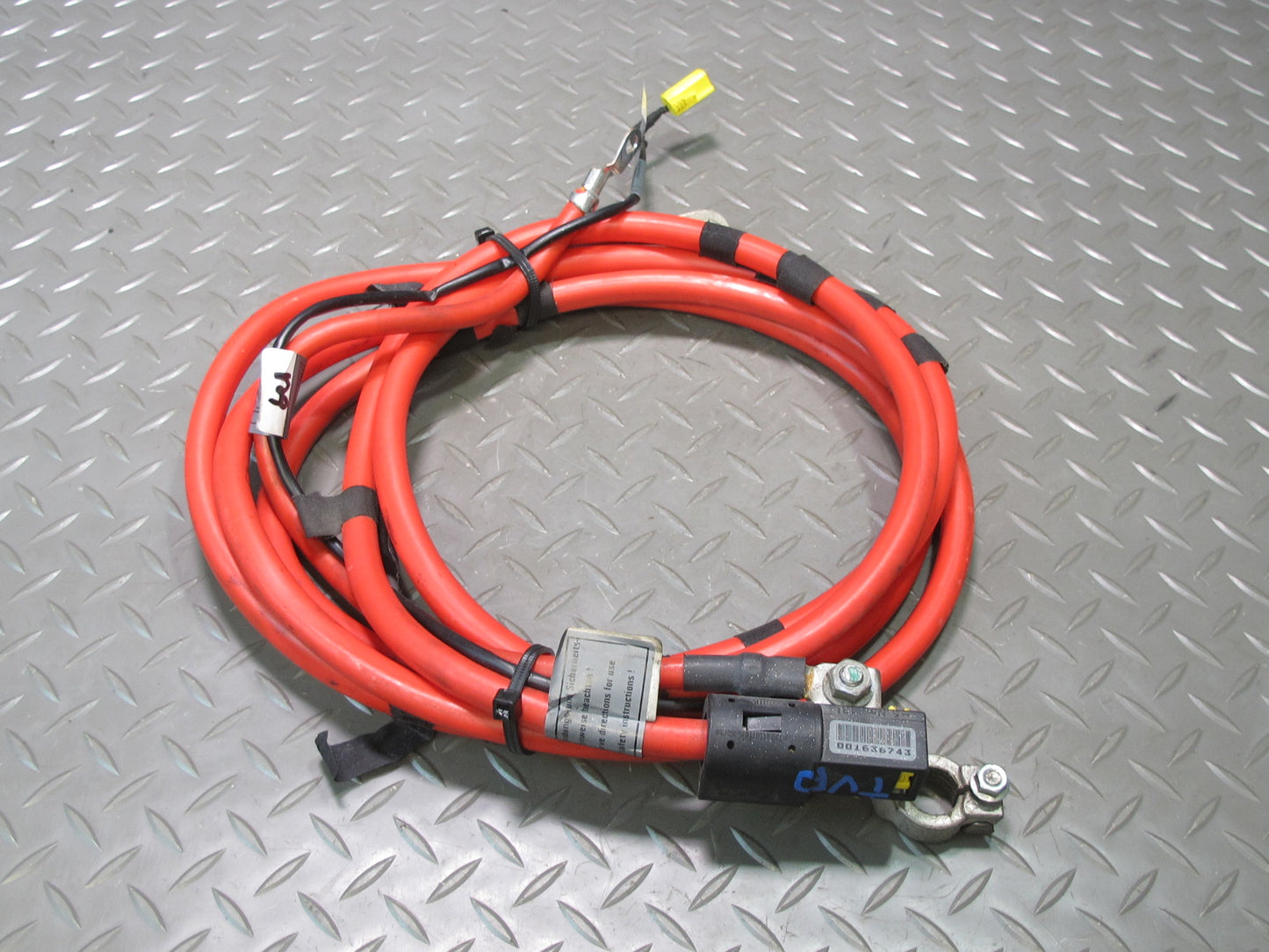 01-06 BMW E46 330Ci M54 Plus Pole Positive Battery Cable 6903180 OEM