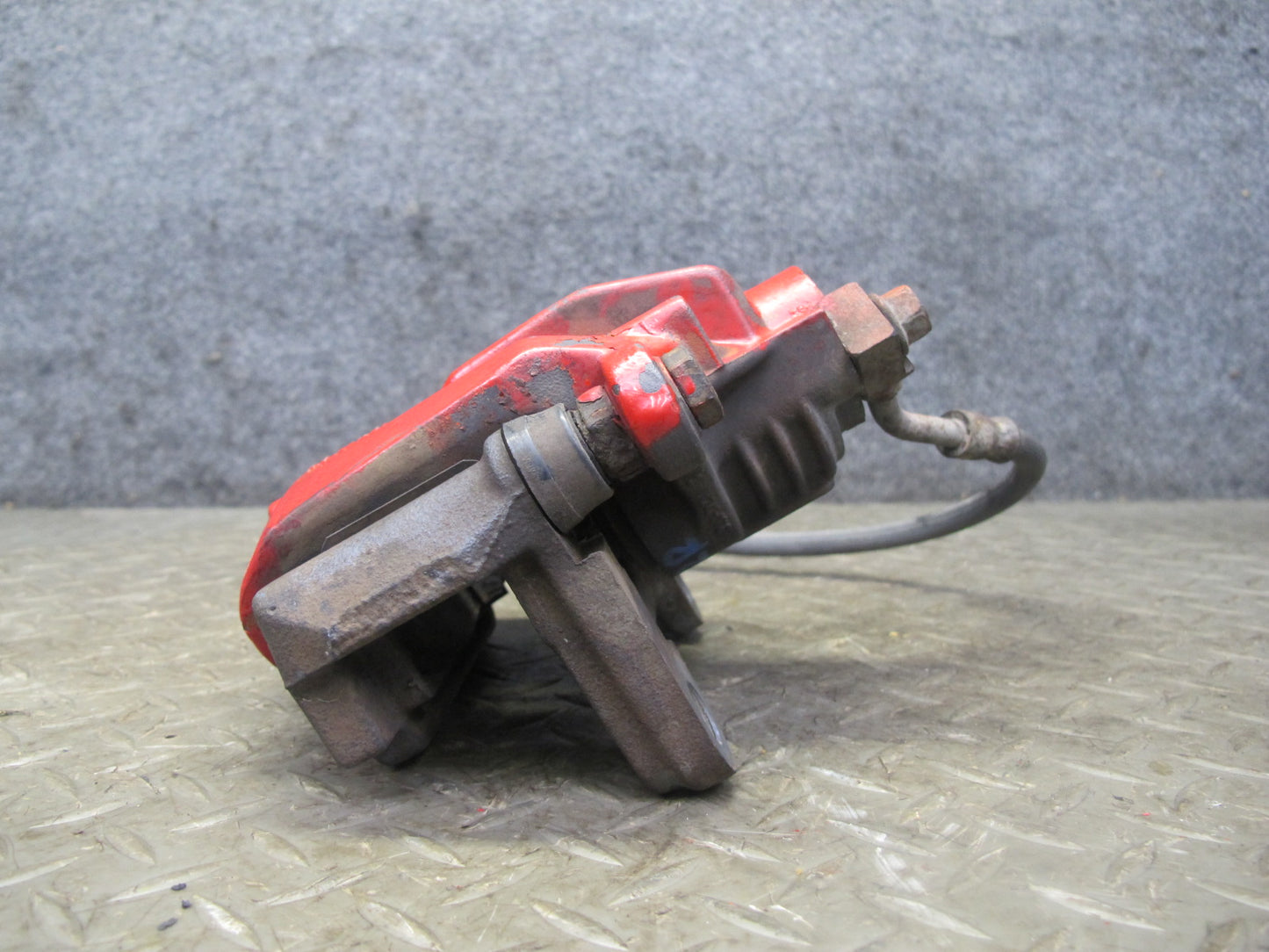 97-04 Chevrolet Corvette C5 Coupe Convert Set of 2 Rear Brake Caliper PBR OEM