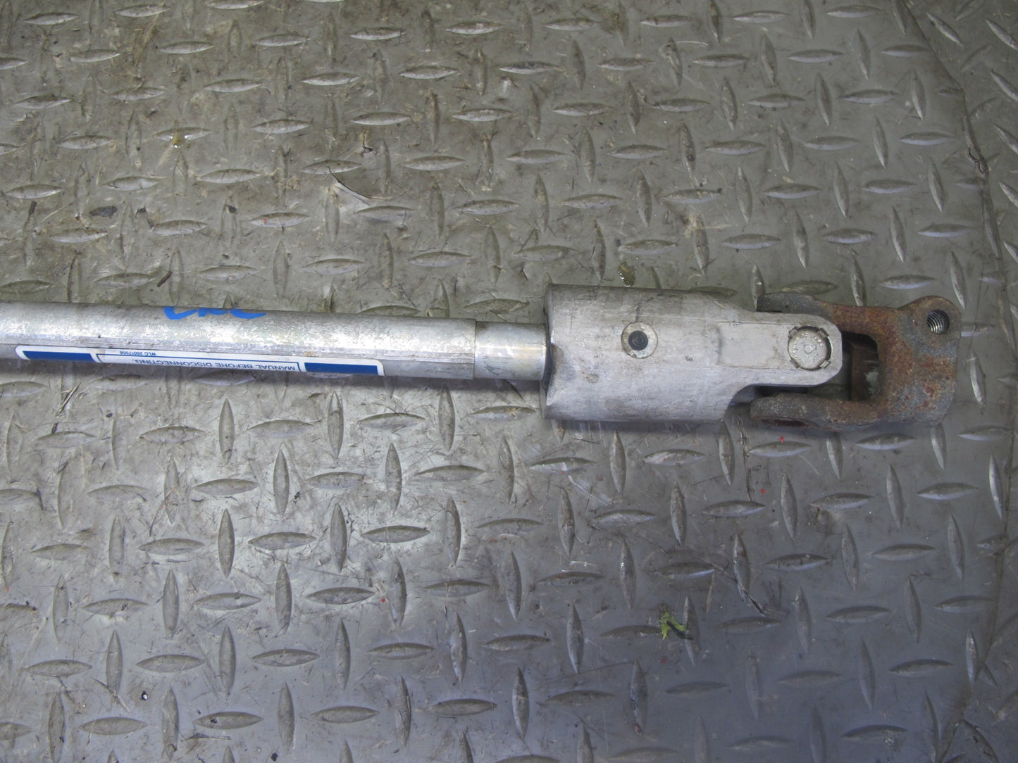 97-98 Chevrolet Corvette C5 Steering Column Intermediate U Joint Shaft OEM