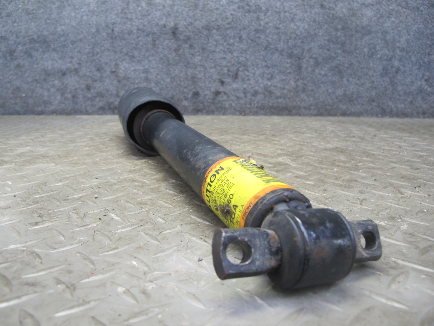 97-04 Chevrolet Corvette C5 Set of 2 Front Left & Right Strut Shock Absorber OEM