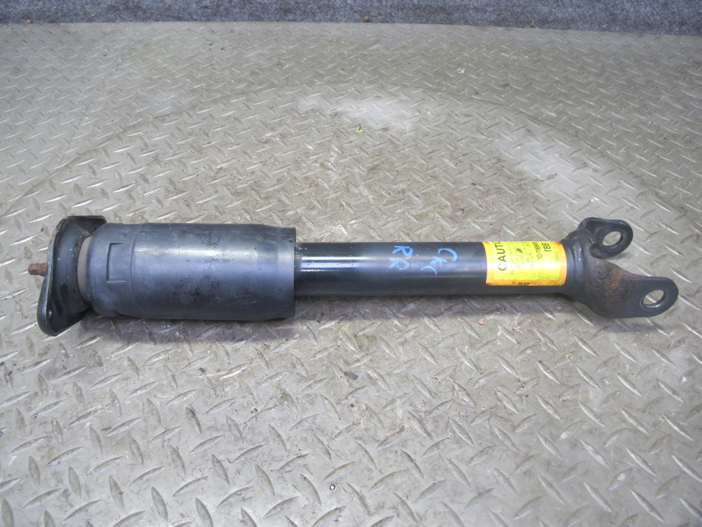 97-04 Chevrolet Corvette C5 Set of 2 Rear Left & Right Strut Shock Absorber OEM