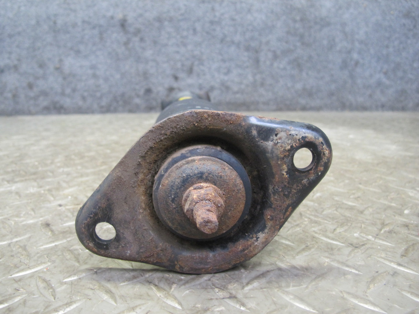 97-04 Chevrolet Corvette C5 Set of 2 Rear Left & Right Strut Shock Absorber OEM