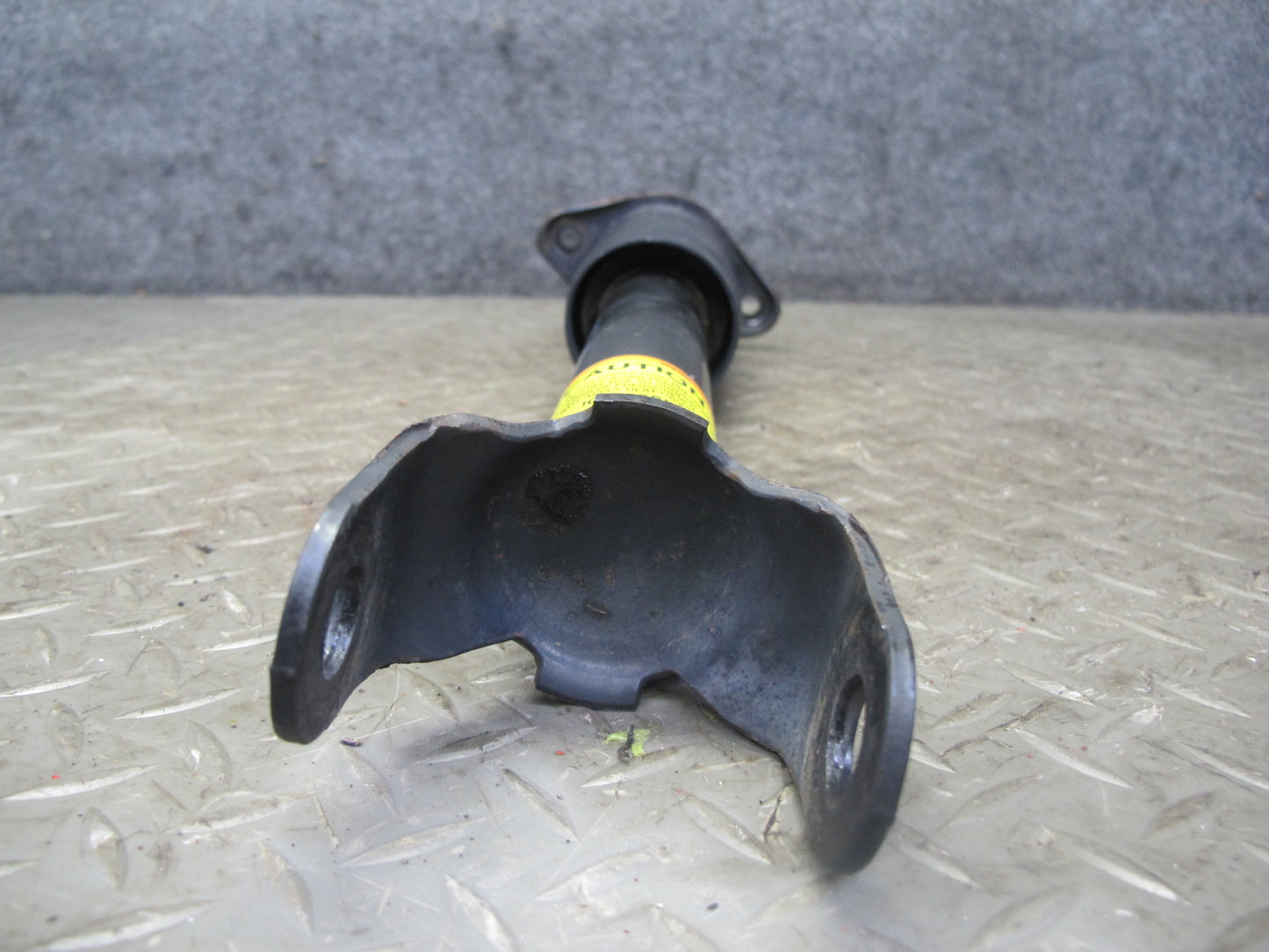 97-04 Chevrolet Corvette C5 Set of 2 Rear Left & Right Strut Shock Absorber OEM