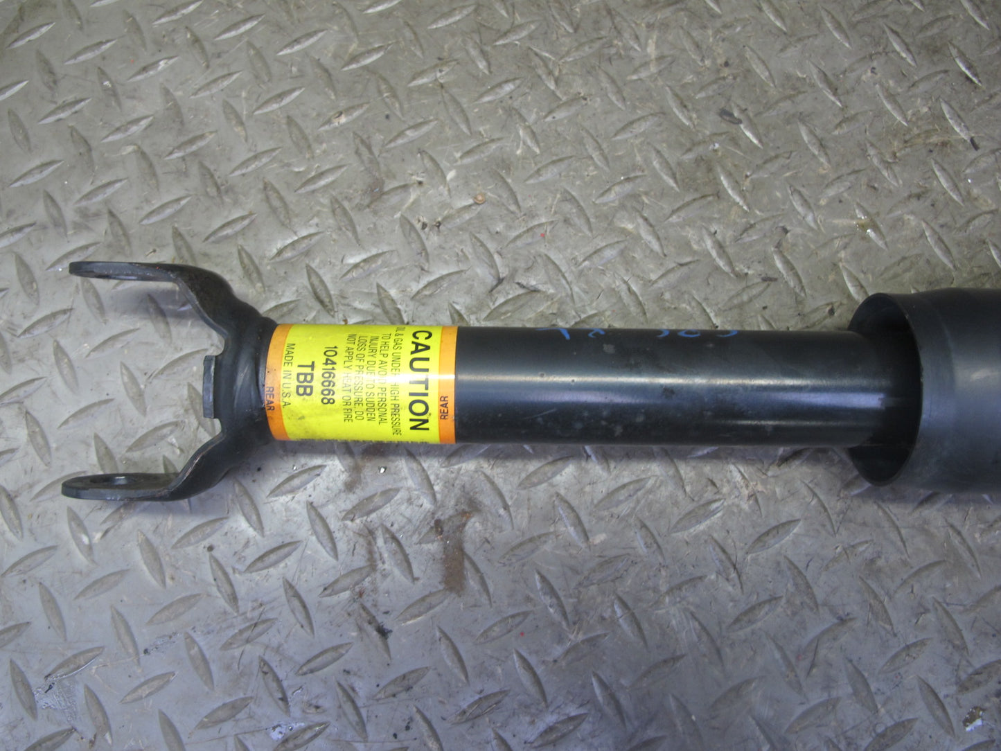 97-04 Chevrolet Corvette C5 Set of 2 Rear Left & Right Strut Shock Absorber OEM