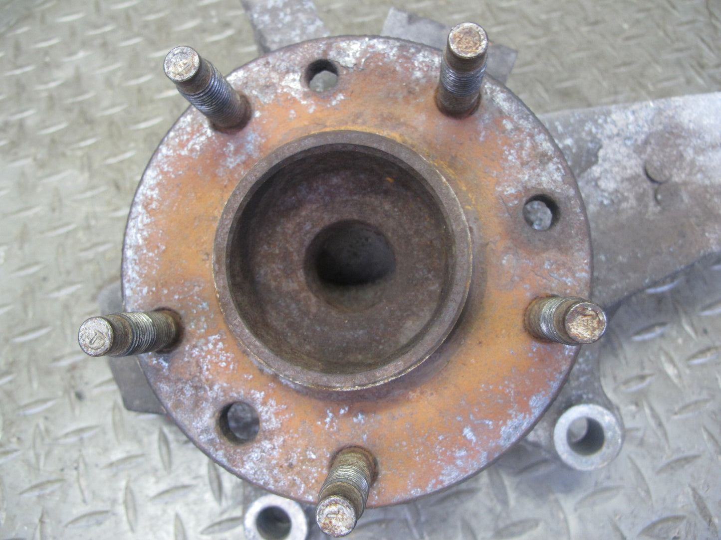 97-04 Chevrolet Corvette C5 Front Left Spindle Knuckle Wheel Hub Bearing OEM