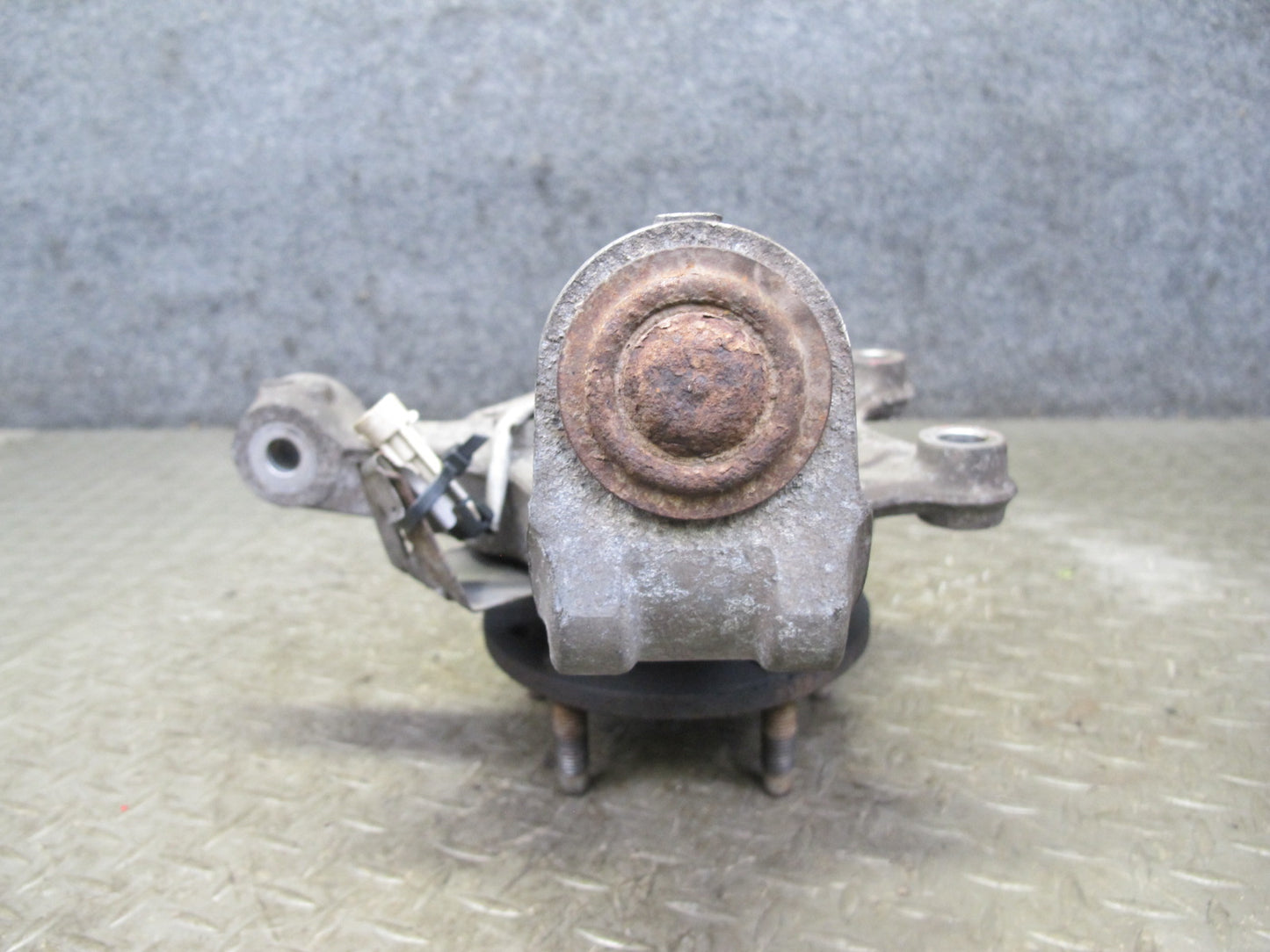 97-04 Chevrolet Corvette C5 Front Left Spindle Knuckle Wheel Hub Bearing OEM